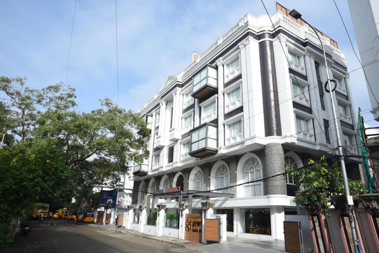 Hotel Rathna Residency - Near Us Consulate Madrás Exterior foto
